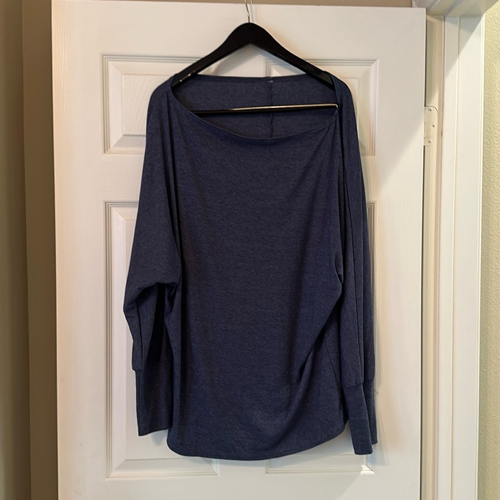 Blue/gray Long sleeve top